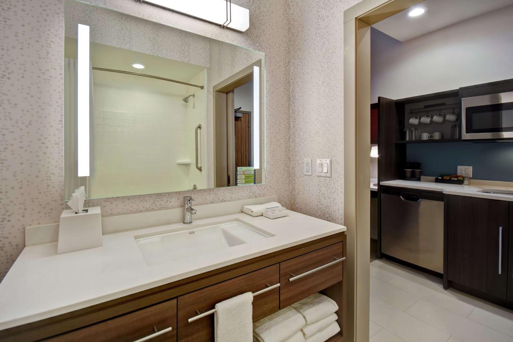 Home2 Suites By Hilton Wichita Northeast Extérieur photo