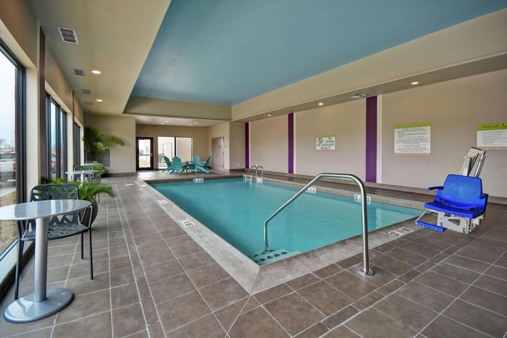 Home2 Suites By Hilton Wichita Northeast Extérieur photo